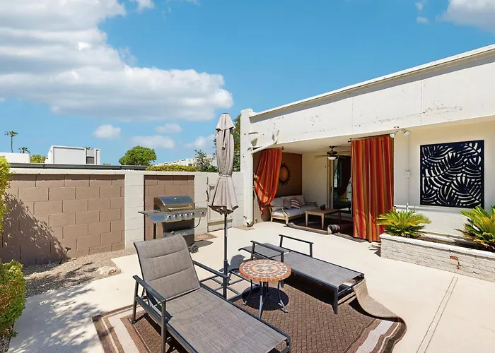 Sonoran Oasis *